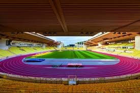 德州扑克不是赌桌英雄（德州扑克不需要赌桌英雄）