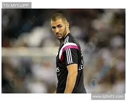 女主播直言擦边要高级，不然吸引的都是屌丝，大哥：这是说我呢？